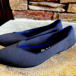 Rothy’s flats!  Excellent condition